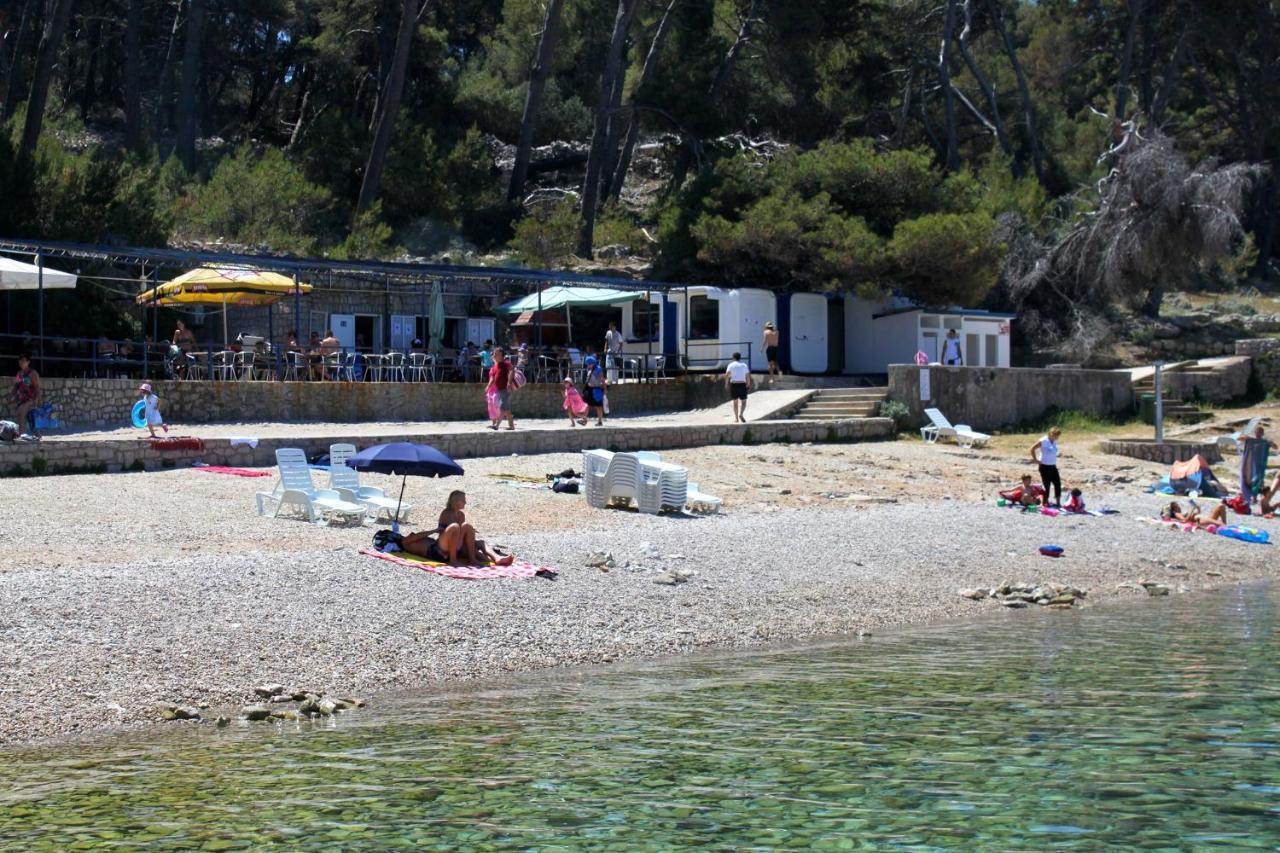 Apartments With A Parking Space Veli Losinj, Losinj - 8029 Екстер'єр фото